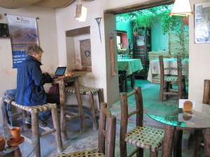 blogging from a cafe in Humahuaca / Argentina